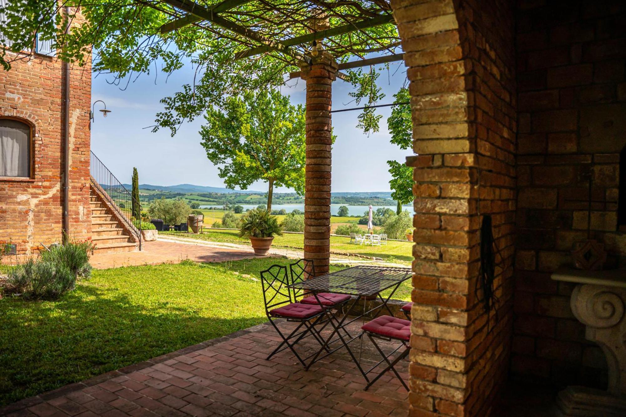 Agriturismo Poggio Antico Binami Exterior photo